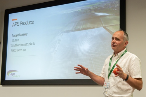 Chris Balwin, APS Produce, presenting a keynote talk about tomato production.